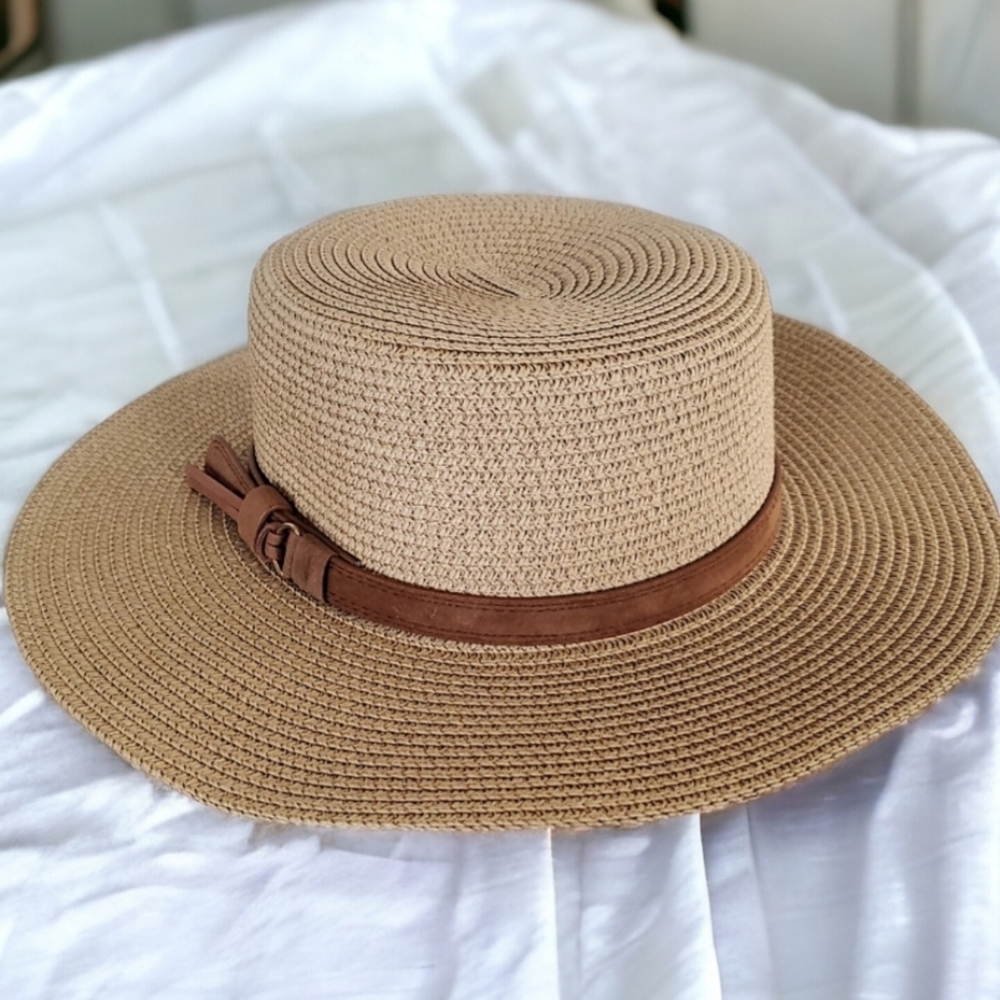 BRAND NEW  Panama Leather Trim Hat